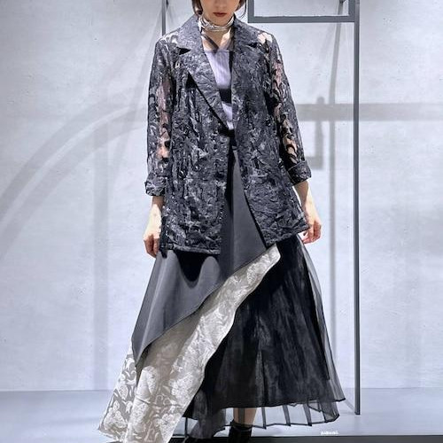 169㌢高身長女子愛犬と祖父母...