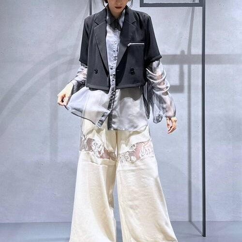 169㌢高身長女子ショート丈を...