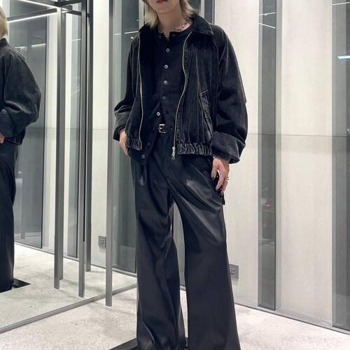 カジュアルコーデコーデュロイ生...