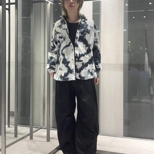 シャツ・派手見えしすぎない柄シ...