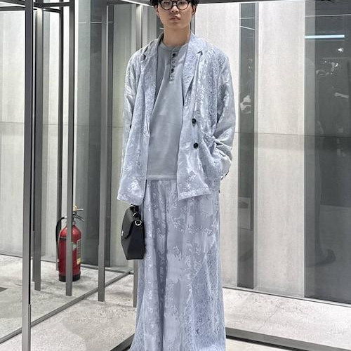 綺麗めモードスタイル