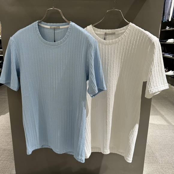 新作クルーネックケーブル柄Tシャツ