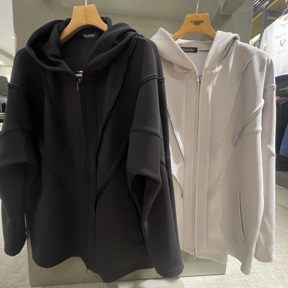 TORNADO MART ジップパーカー