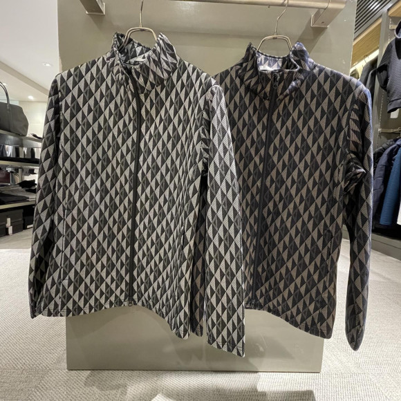 HIGH STREETトライアングル柄ブルゾン