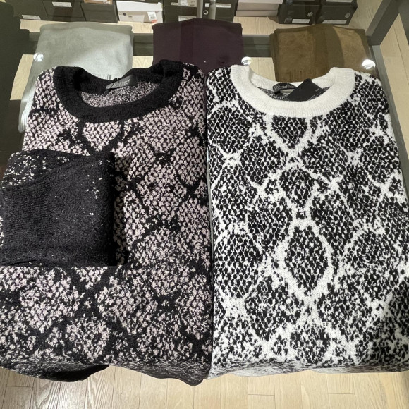 TORNADO MART パイソン柄ニット