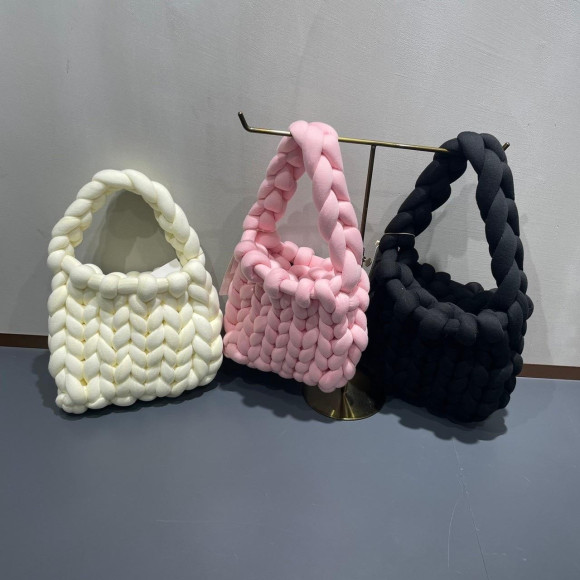 新作♡マンドゥバッグ