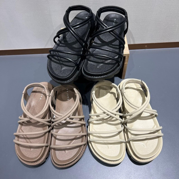 新作♡ストラップサンダル