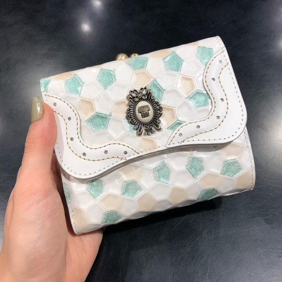 新品未使用】ハニカム ANNA SUI 財布 白 ホワイト がま口 - 長財布