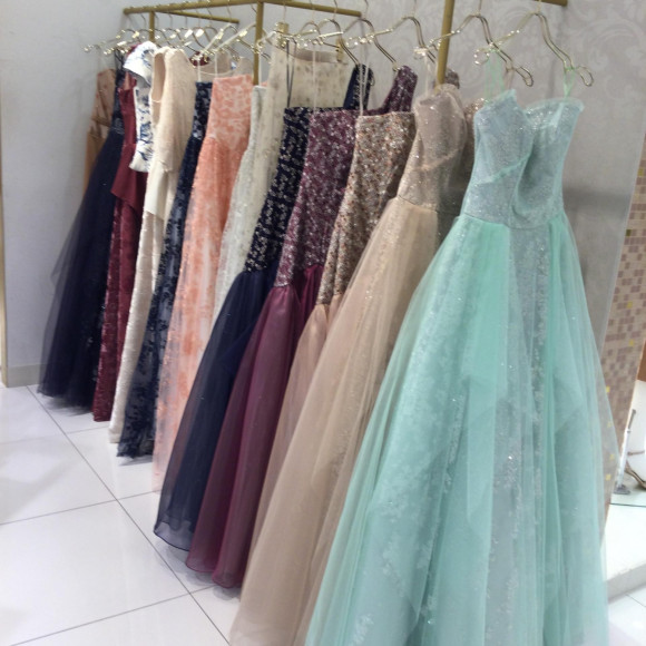 新作カラーロングドレス入荷