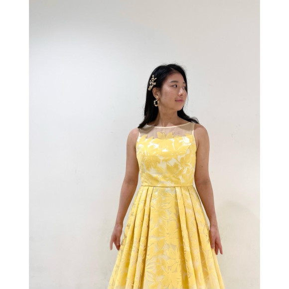 新作カラーロングドレスのご紹介✨