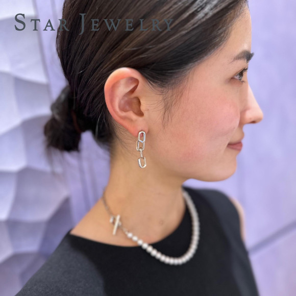 シルバー耳元コーディネート