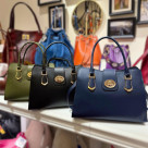 ■新入荷！イタリアのレザーバッグコレクション■