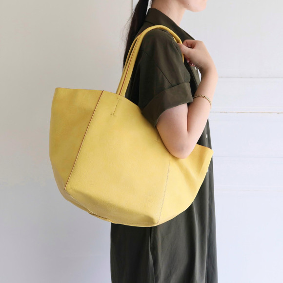 フランスの大人気トートバッグ入荷