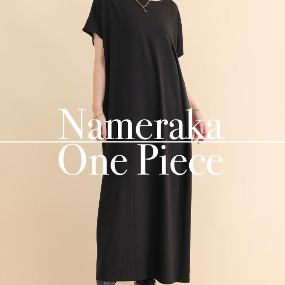 ■Smooth short-sleeved dress■