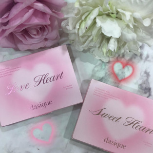 【dasique】 Lovely Shadow Palette with cute heart [Daijik]