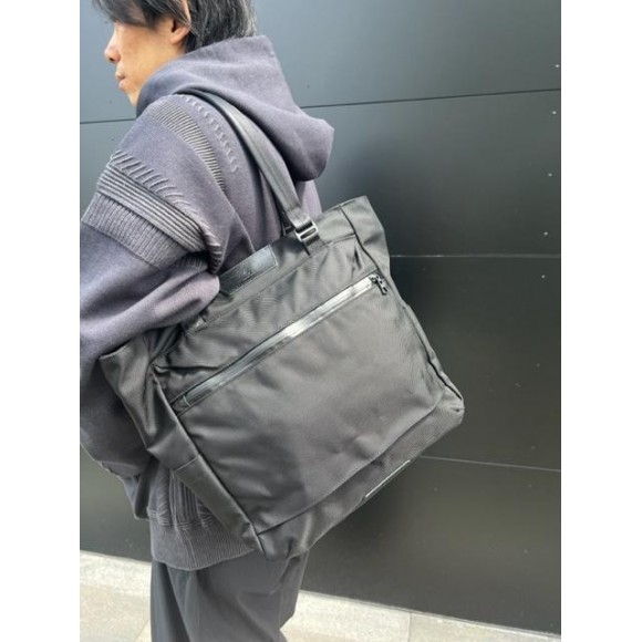 TOUGH バックパック Yahoo!オークション -「(tough)」(リュックサック、デイパック