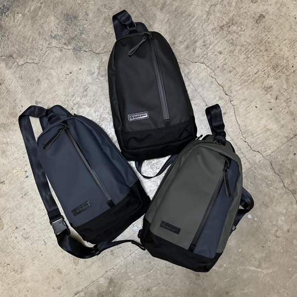 【8月9日(金) 発売開始】Slick -Sling Bag- No.02491