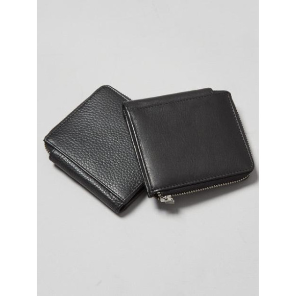 Small leather zip wallet