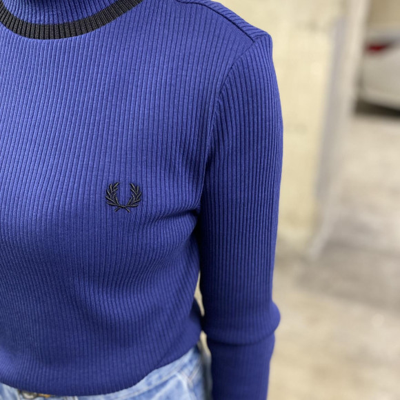 ■ Mock Neck Ribbed Top ■