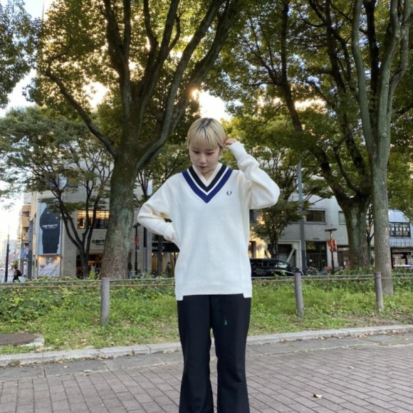■ Striped V-Neck Jumper ■