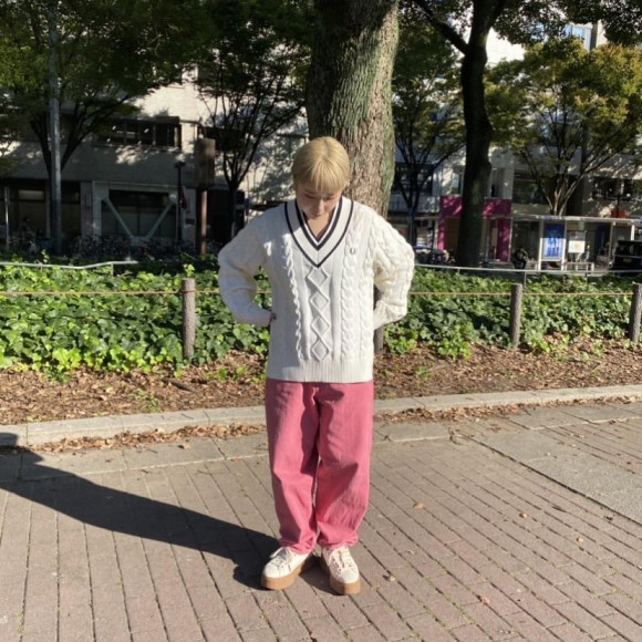 ■ Cable Knit V-Neck Jumper ■