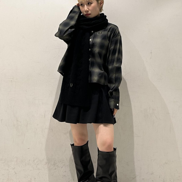 ⬛︎ Brushed Check Shirt ⬛︎ & ⬛︎ Lambswool Cable Scarf⬛︎