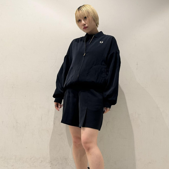 ⬛︎ Tennis Bomber Jacket ⬛︎ ＆⬛︎ Pleated Shorts ⬛︎