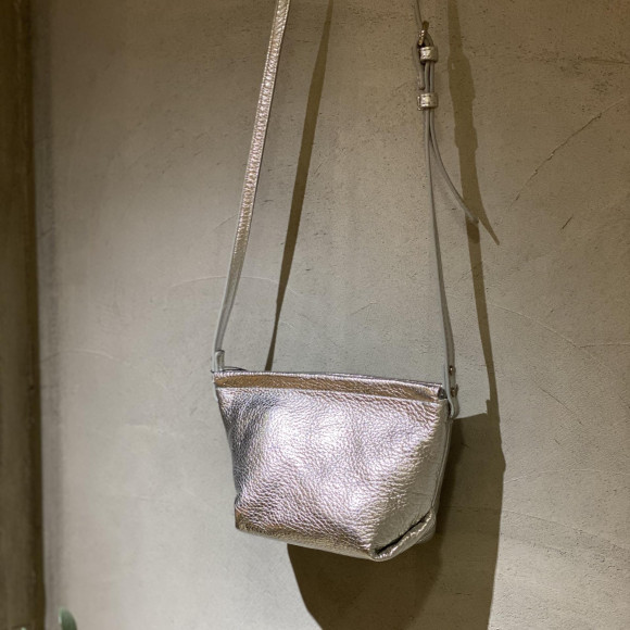 貧困 判読できない 柱 アーバン リサーチ ポシェット Theheartofyouradventure Com