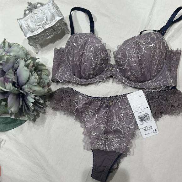 ♡デイアップブラ♡新色入荷♡