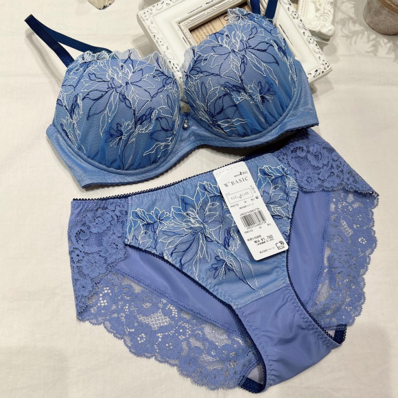 ♡ブラジェニック♡新色入荷♡