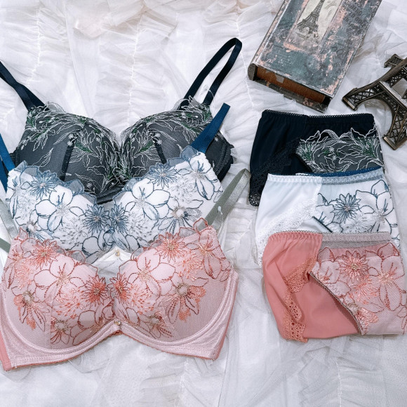 ♡New ♡ Bragenic side high-slim look type!