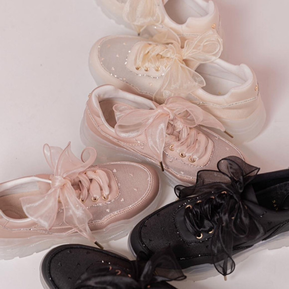 【RANDA（ランダ）】 レディ&クラシカルにときめくRANDAの“HEART COLLECTION” 