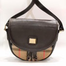 ☆ONLIN STORE で￥2,000 OFF☆ Vintage BURBERRY BAG