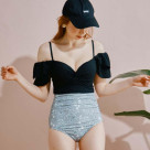 【West Building 3F San-ai Resort】 Rakumori series ☆Offshorbikini