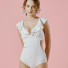 【サンアイリゾート西館3階】トレンド水着続々入荷しています。