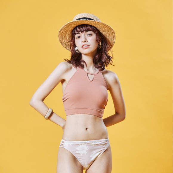 ☆西館3階　San-ai Resort　年間営業☆2022年新作水着続々入荷☆
