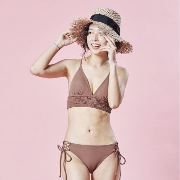 ☆西館3階　San-ai Resort　年間営業☆年中トレンド水着ございます☆