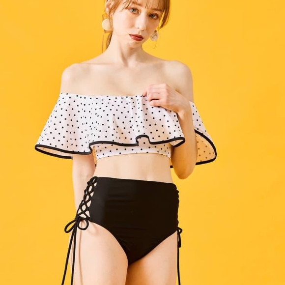 ♡ 南館9階　San-ai Resort♡  年間営業　新作水着続々入荷中♡