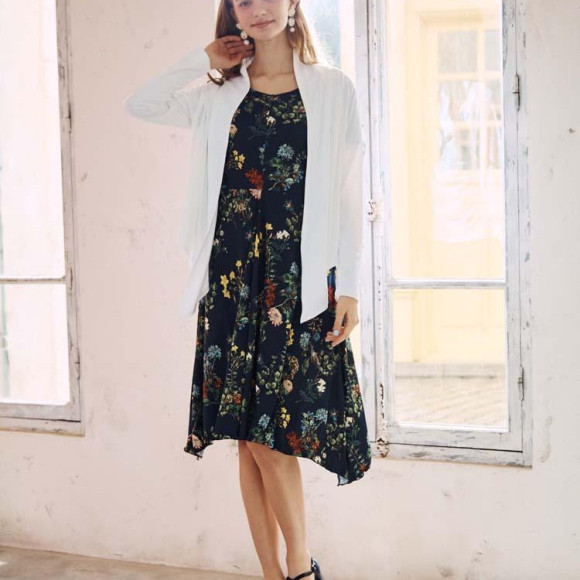 San-ai Resort　年間営業☆2025年新作水着続々入荷中☆年中トレンド水着ございます☆ 