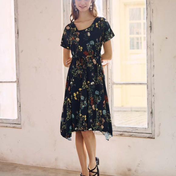 【西館3階San-ai Resort】年間営業☆2026年新作水着続々入荷中☆年中トレンド水着ございます☆ 