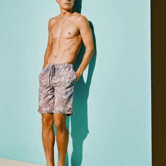 【西館3F San-ai Resort】年間営業店舗!!メンズも取り揃えております‪☆期間限定！LINE¥1000クーポン配信中