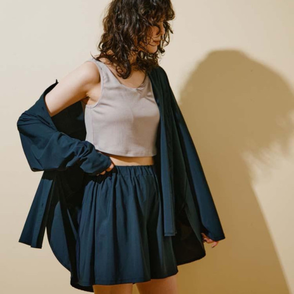 [ทิศตะวันตกอาคาร 3F San-ai Resort ] จำกัดเฉพาะแค่ระยะเวลาชุดชุดว่ายน้ำ ♡ 4 ชิ้นอยู่กับกางเกงขาสั้นเสื้อเชิ้ต! อยู่ระหว่างการส่ง ￥1000 คูปอง