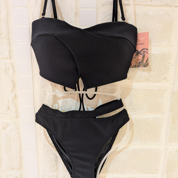 【サンアイリゾート西館3階】【年間水着SHOP】オシャレ水着入荷致しました!