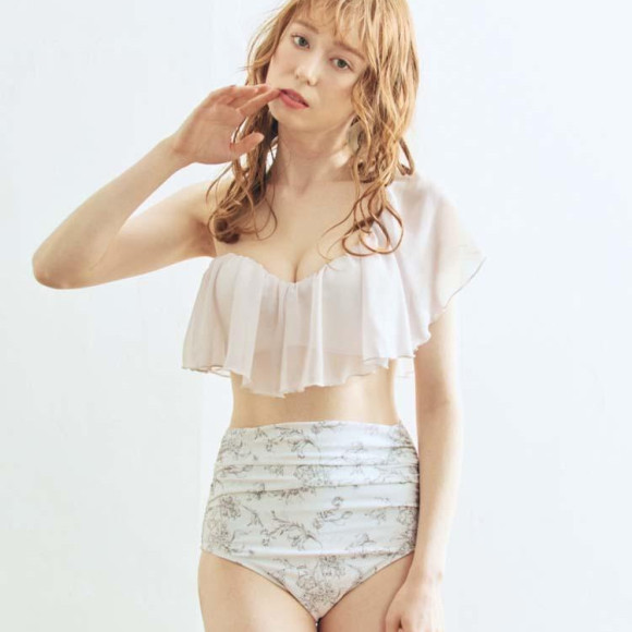 【西館3階San-ai Resort】楽盛ワンショル水着♡︎