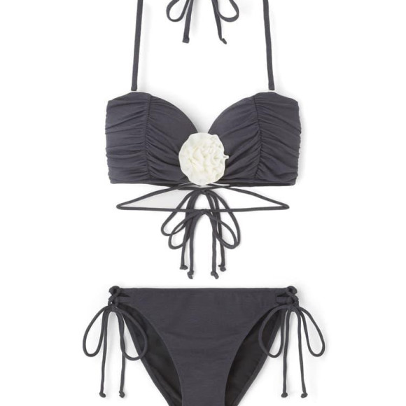 【西館3F San-ai Resort】