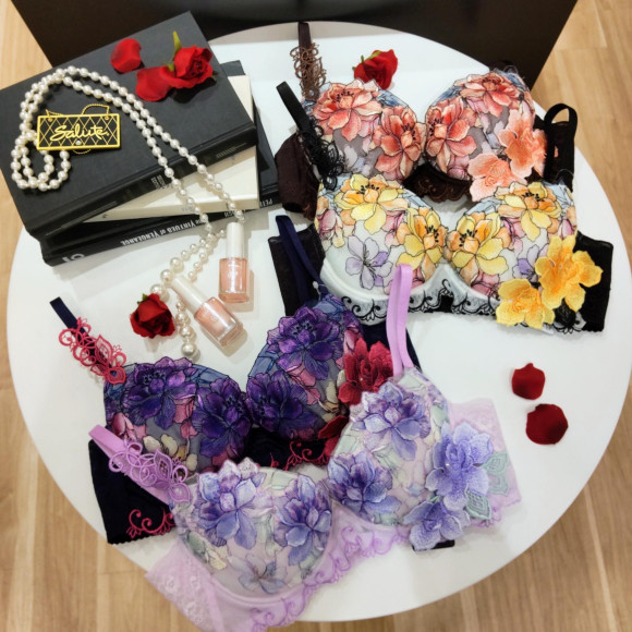 店舗限定 リッチヴェールブラ☆