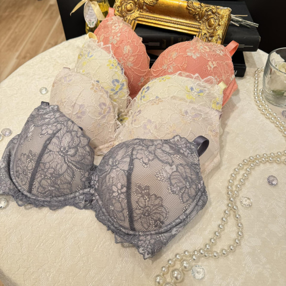 BRAGENIC（ブラジェニック） 脇高細見えtype❤︎キレイに盛れるノンワイヤーブラ