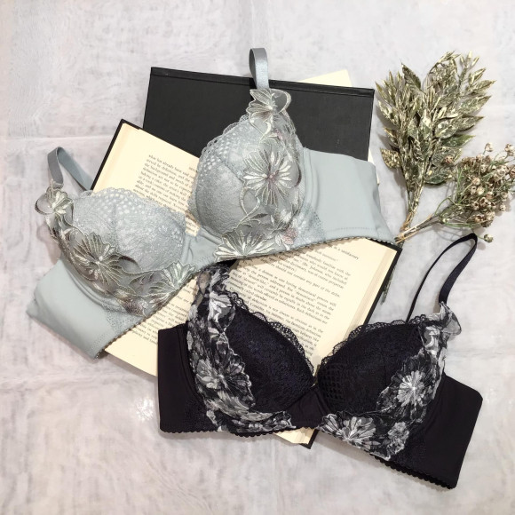 『ラゼ』着やせスッキリ〈BFA435〉