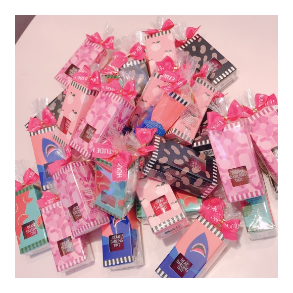 Xmas準備中 無料ラッピングも承ります エチュードハウス ショップニュース 名古屋parco パルコ