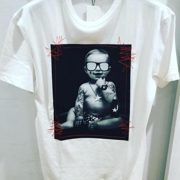 Starlean 3dサングラス Baby Tシャツ ホワイト トランジションbyパッゾ ショップニュース 名古屋parco パルコ